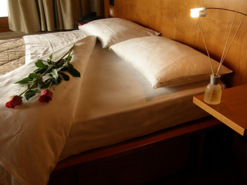 Hotel Cesare San Marino Esterno foto