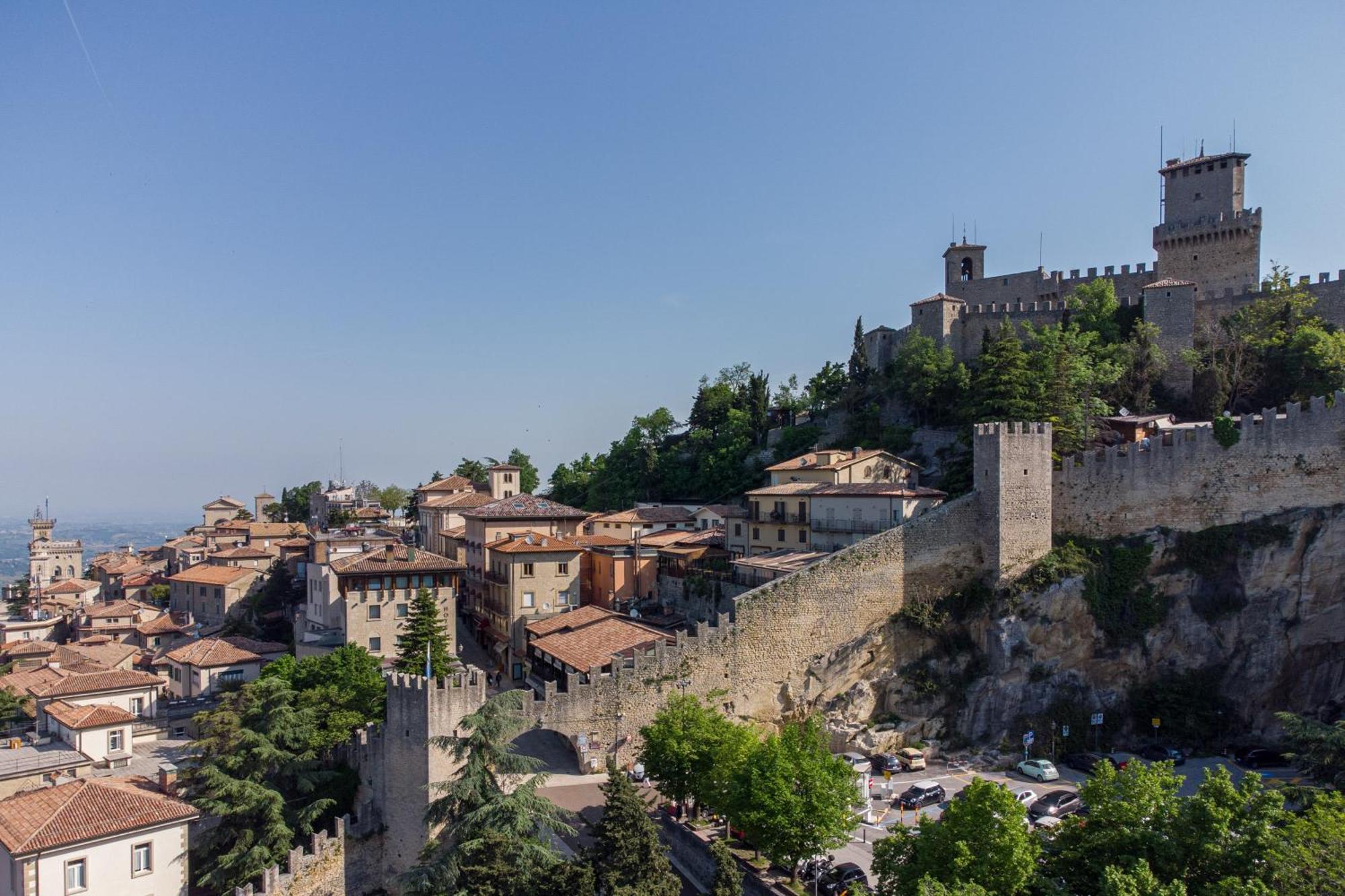 Hotel Cesare San Marino Esterno foto
